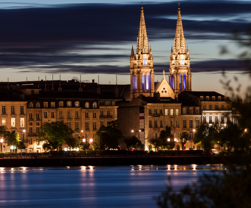 Coworking à Bordeaux : Pourquoi choisir le quartier des Chartrons
